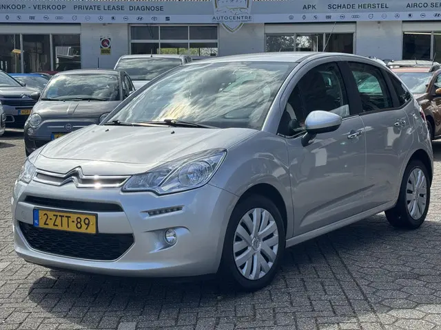 Citroën C3 1.2 PureTech Collection 2015 Benzine 3