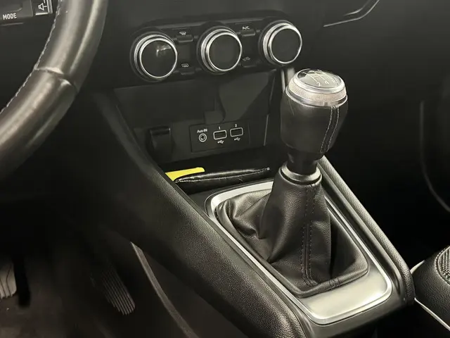 Renault Captur 1.0 TCe 100 Intens 2020 Benzine 26