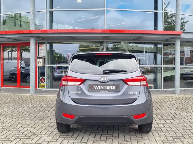 Hyundai ix20 1.4i Go! 2017 Benzine 30