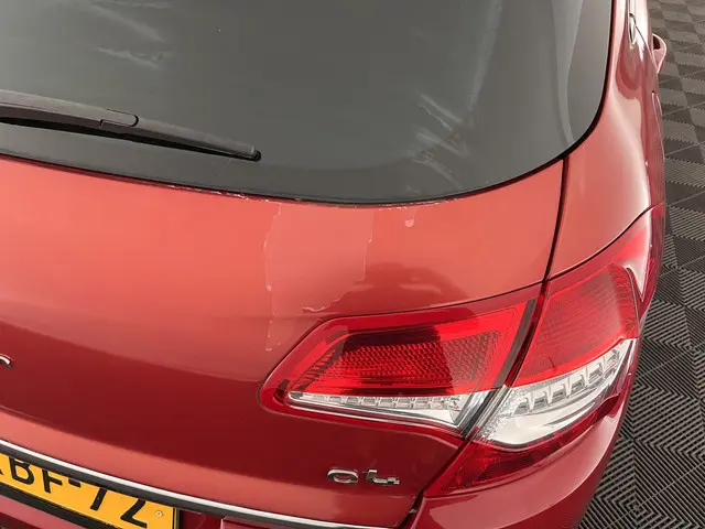 Citroën C4 1.6 e-HDi Ligne Business 2014 Diesel 33