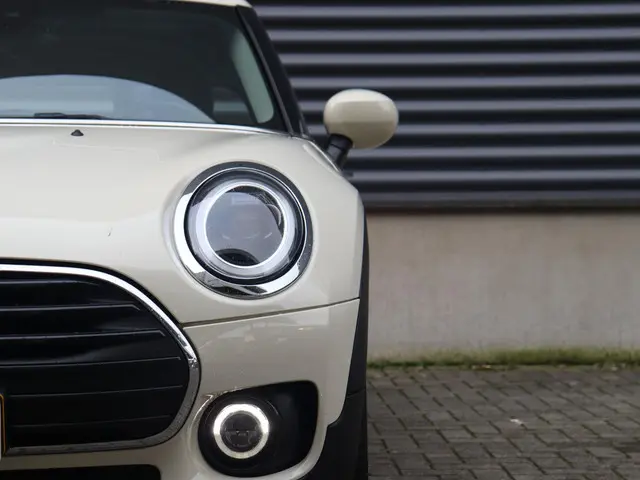 MINI Clubman One 2022 Benzine 29