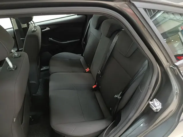 Ford Focus 1.0 Trend 2017 Benzine 23