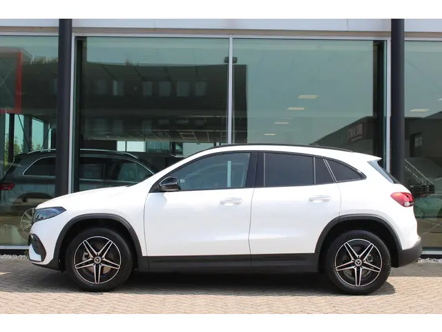 Mercedes-Benz EQA 250 AMG Line 67 kWh 2023 Elektrisch 19