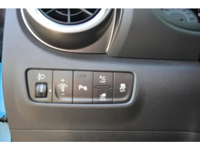 Hyundai Kona EV Premium 64 kWh 2021 Elektrisch 18