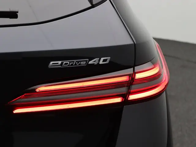 BMW i5 Touring eDrive40 2025 Elektrisch 29