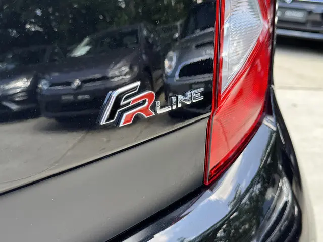 SEAT Mii 1.0 MPI 60pk FR 2019 Benzine 37