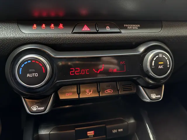 Kia Stonic 1.0 T-GDi MHEV GT-Line 2025 Benzine 13