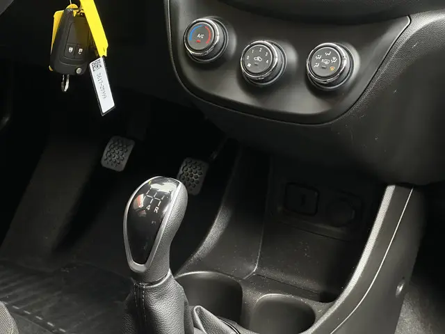 Opel KARL 1.0 ecoFLEX Edition 2017 Benzine 10