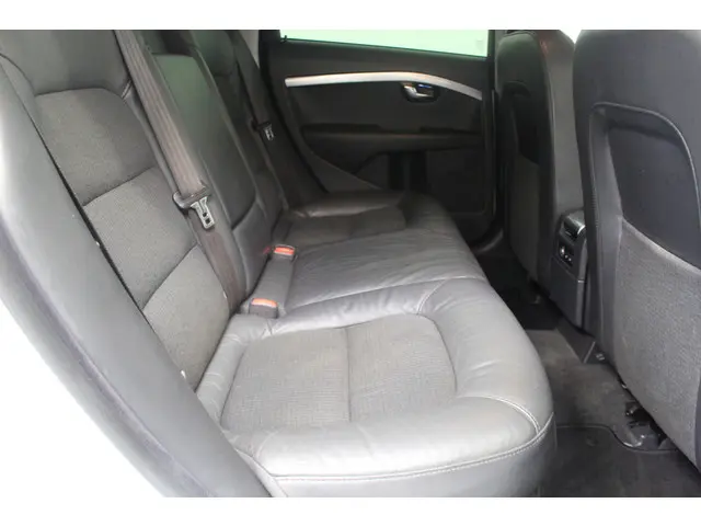 Volvo V70 T4 190pk Classic Edition Automaat 2015 Benzine 9