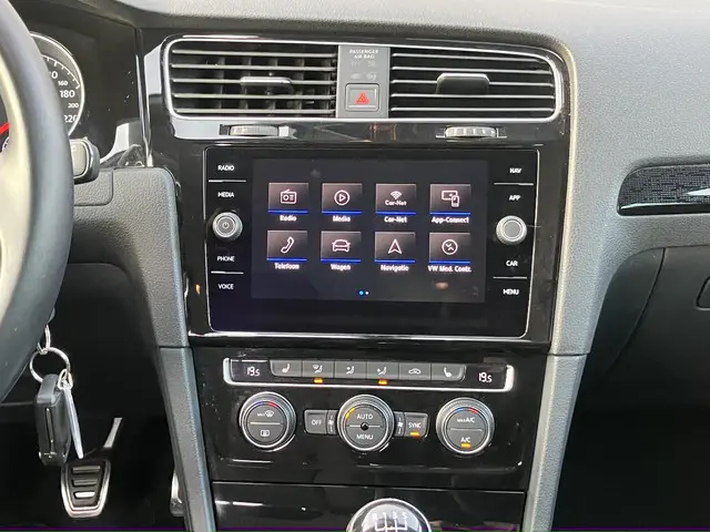 Volkswagen Golf Variant 1.6 TDI 2018 Diesel 26