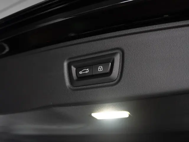 BMW 5 Serie Touring 520i 2025 Benzine 20