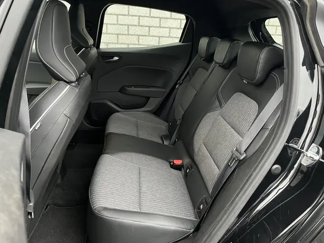 Renault Clio 1.0 TCe Intens 2020 Benzine 8