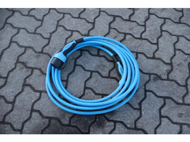 Tesla Model Y Long Range RWD 75 kWh 2024 Elektrisch 17