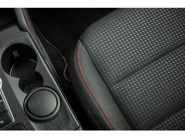 Ford Kuga 2.5 PHEV ST-Line 2022 Hybride Benzine 50