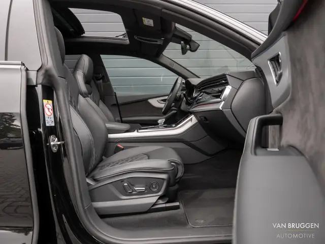 Audi Q8 60 TFSI E Quattro S-Line 2021 Hybride Benzine 58