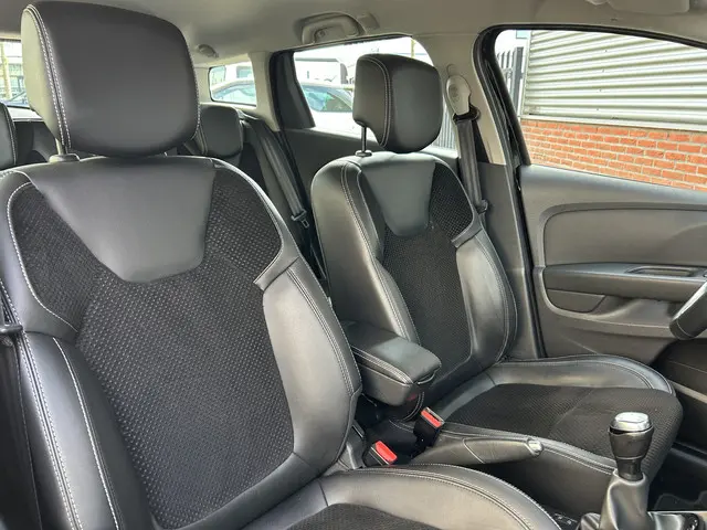 Renault Clio Estate 0.9 TCe Intens 2018 Benzine 5