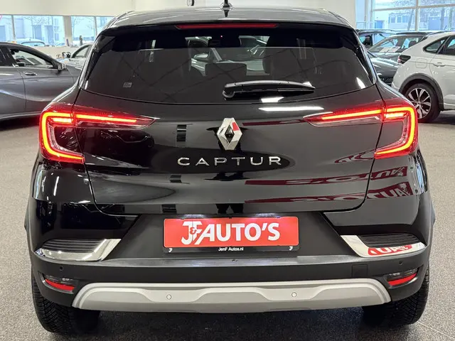 Renault Captur 1.3 Mild Hybrid 2024 Benzine 4