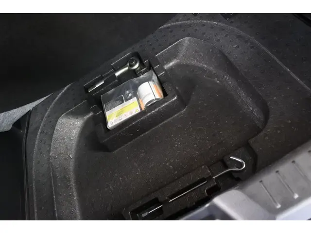 Mazda CX-3 2.0 121pk Automaat Luxury 2020 Benzine 40