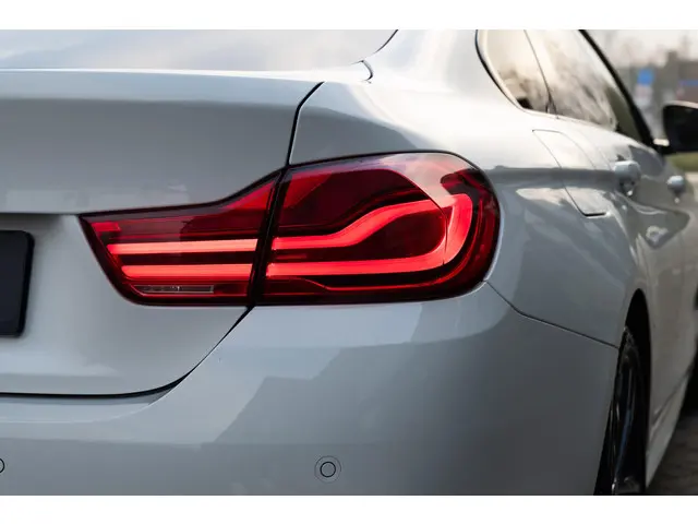 BMW 4 Serie Gran Coupé 418i Executive 2019 Benzine 34