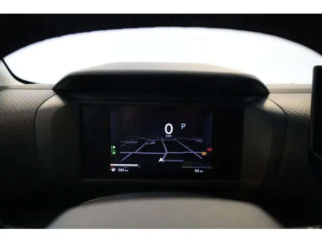 Citroën C4 Hybrid 136 Max 2025 Hybride Benzine 25