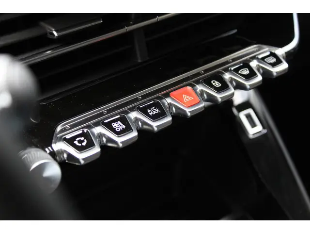 Peugeot 2008 1.5 BlueHDi Blue Lease Active 2021 Diesel 31