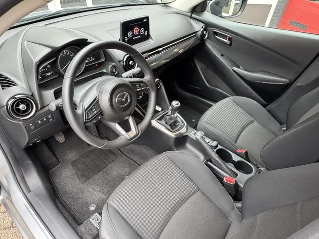 Mazda 2 1.5 Skyactiv-G GT-M 2019 Benzine 11