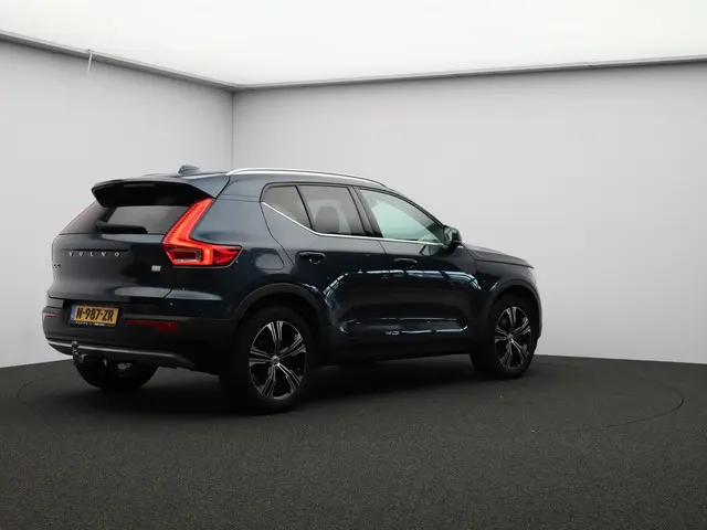 Volvo XC40 T4 Recharge Inscription 2022 Hybride Benzine 2