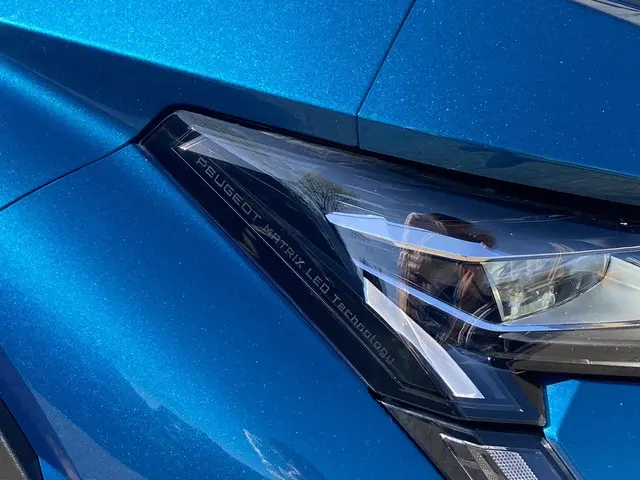 Peugeot 408 1.6 Hybrid GT 2023 Hybride Benzine 18