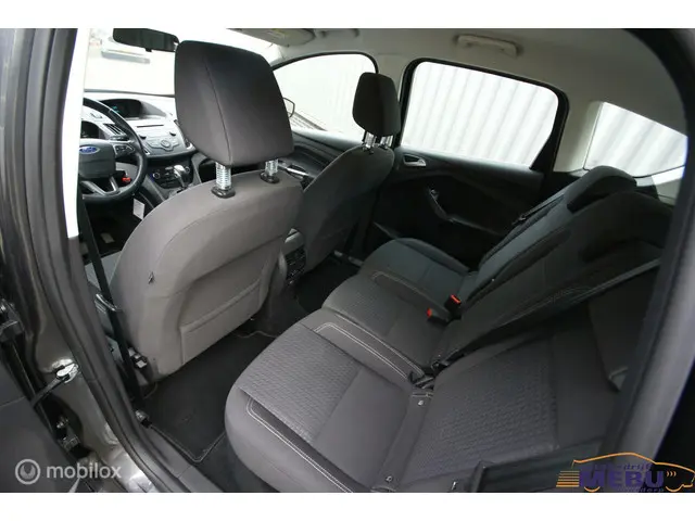 Ford C-MAX 1.5 Titanium 2015 Benzine 18