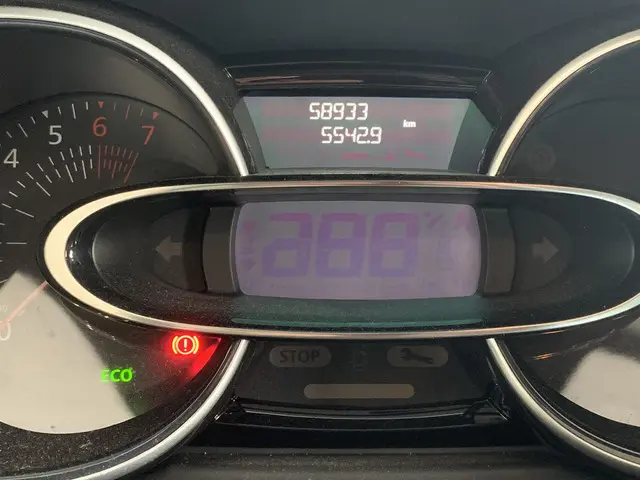 Renault Clio 0.9 TCe Limited 2017 Benzine 4