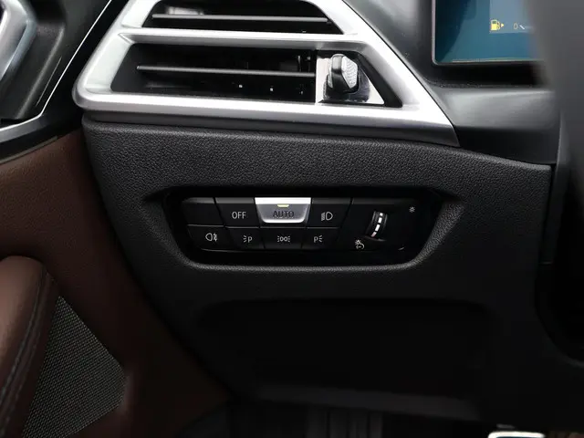 BMW 4 Serie 420i Cabrio 2025 Benzine 31