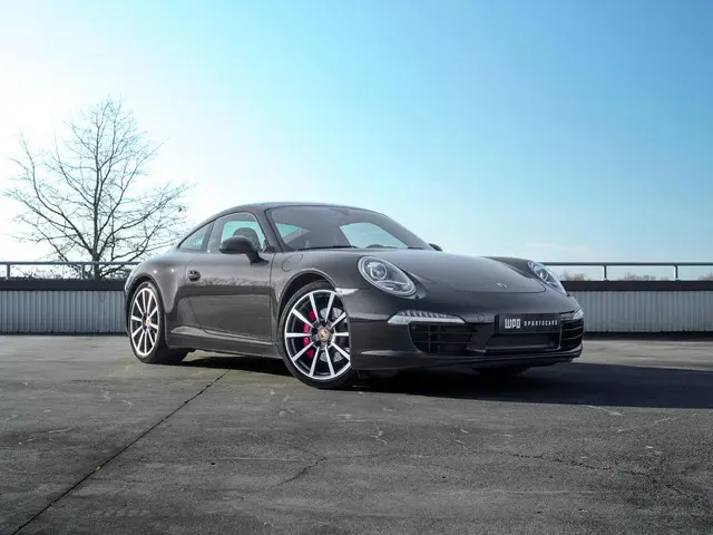 Porsche 911 3.8 Carrera S 2013 Benzine