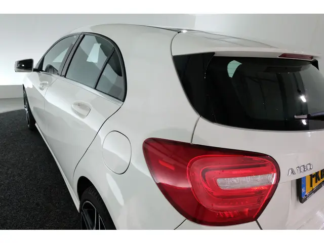 Mercedes-Benz A-Klasse 180 Ambition 2013 Benzine 12