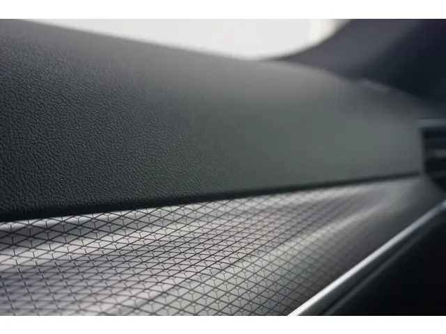 BMW i4 eDrive40 2024 Elektrisch 15