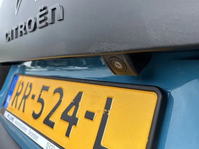 Citroën C4 Cactus 1.2 PureTech Shine 2018 Benzine 7