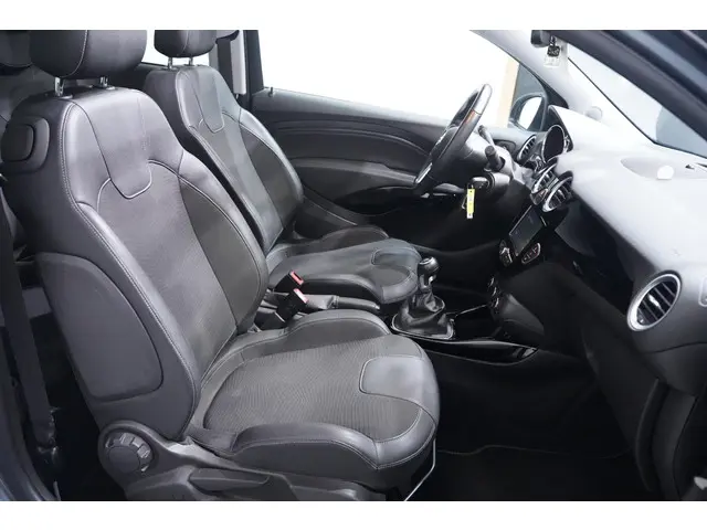 Opel ADAM 1.0 Turbo Rocks BlitZ 2019 Benzine 37