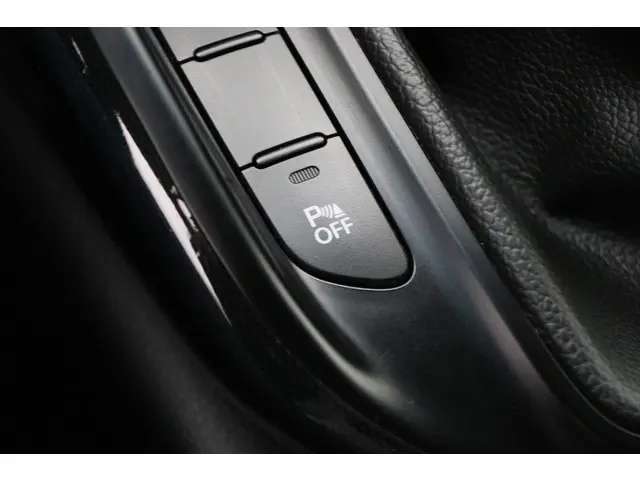 Kia Carens 1.6 GDi ExecutiveLine 7p. 2016 Benzine 46