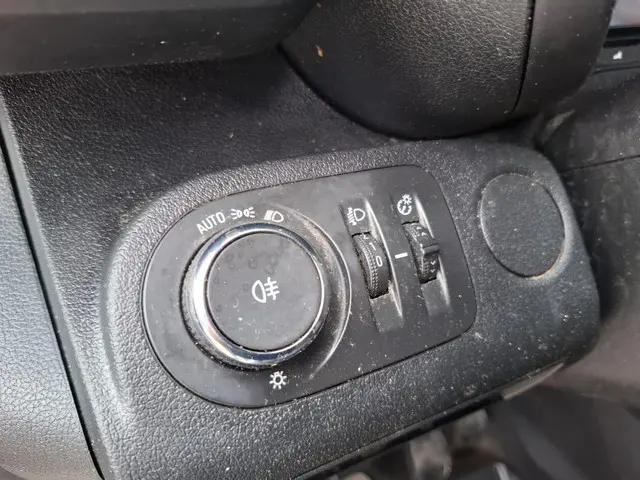 Opel Combo 1.6D L1H1 Edition 2019 Diesel 22