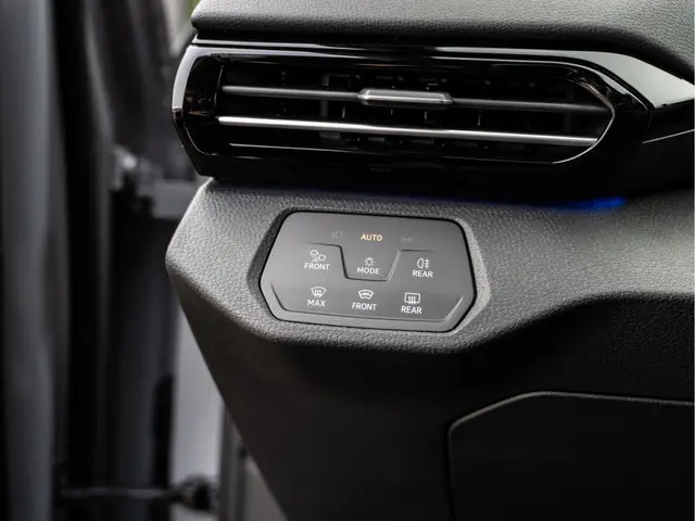 Volkswagen ID.4 GTX 4Motion 77 kWh 2023 Elektrisch 28