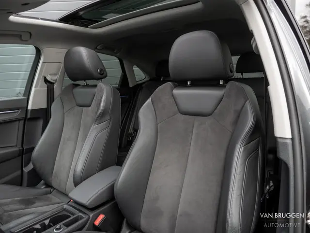 Audi Q3 Sportback 45 TFSI e S-Line 2021 Hybride Benzine 2