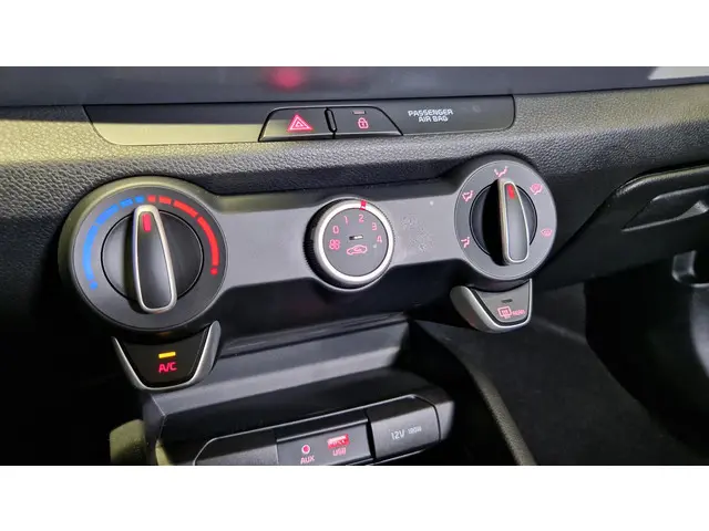 Kia Stonic 1.0 T-GDi DynamicLine 2020 Benzine 15