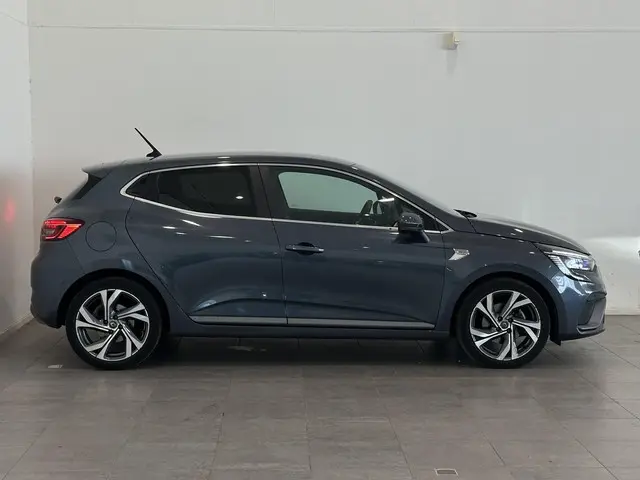 Renault Clio 1.3 TCe 130 EDC R.S. Line 2021 Benzine 17
