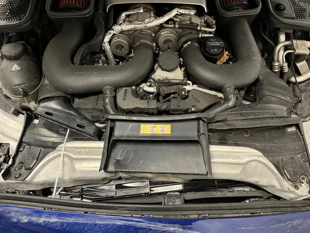 Mercedes-Benz C-Klasse Estate AMG 63 S 2016 Benzine 14