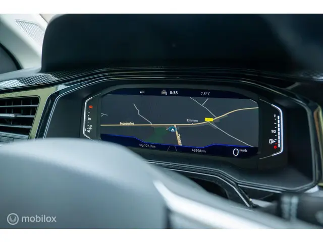 Volkswagen Polo 1.0 TSI Life Business 2022 Benzine 8