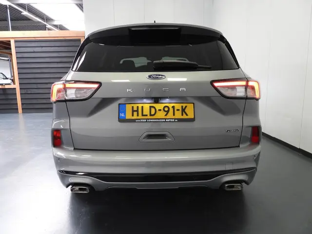 Ford Kuga 2.5 PHEV Plug-In ST-Line 2022 Hybride Benzine 37