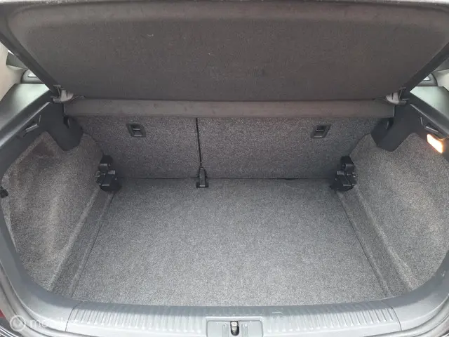 Volkswagen Polo 1.4 TDI Edition R 2015 Diesel 27