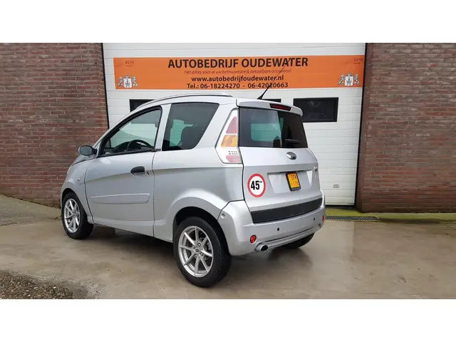 Microcar M.go Brommobiel SXI DCI Automaat 2016 Diesel 3