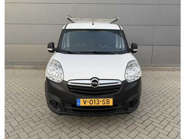 Opel Combo 1.3 CDTi L1H1 Edition 2018 Diesel 8