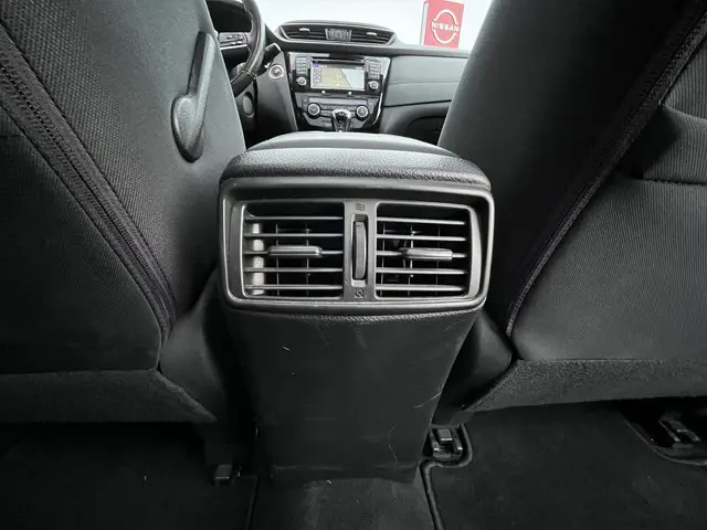 Nissan X-Trail 1.6 DIG-T N-Connecta 2018 Benzine 26