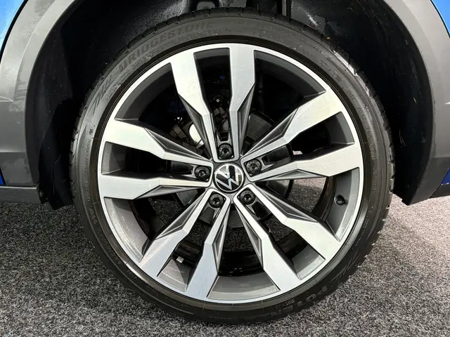 Volkswagen T-Roc 1.5 TSI Sport Business R 2021 Benzine 27